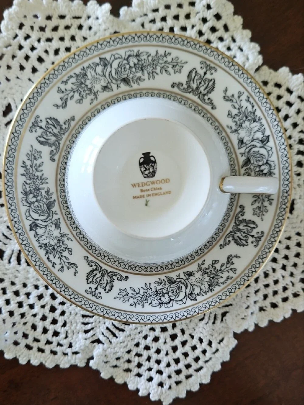 VTG Wedgwood Columbia Black Tea Cup and Saucer
